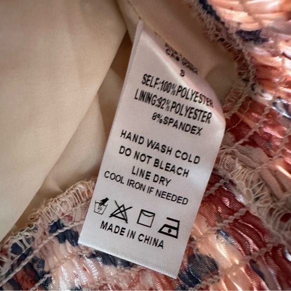 Anthropologie x Sage the Label Boho Smocked V Neck Blouse Cropped Size Small - Picture 10 of 10